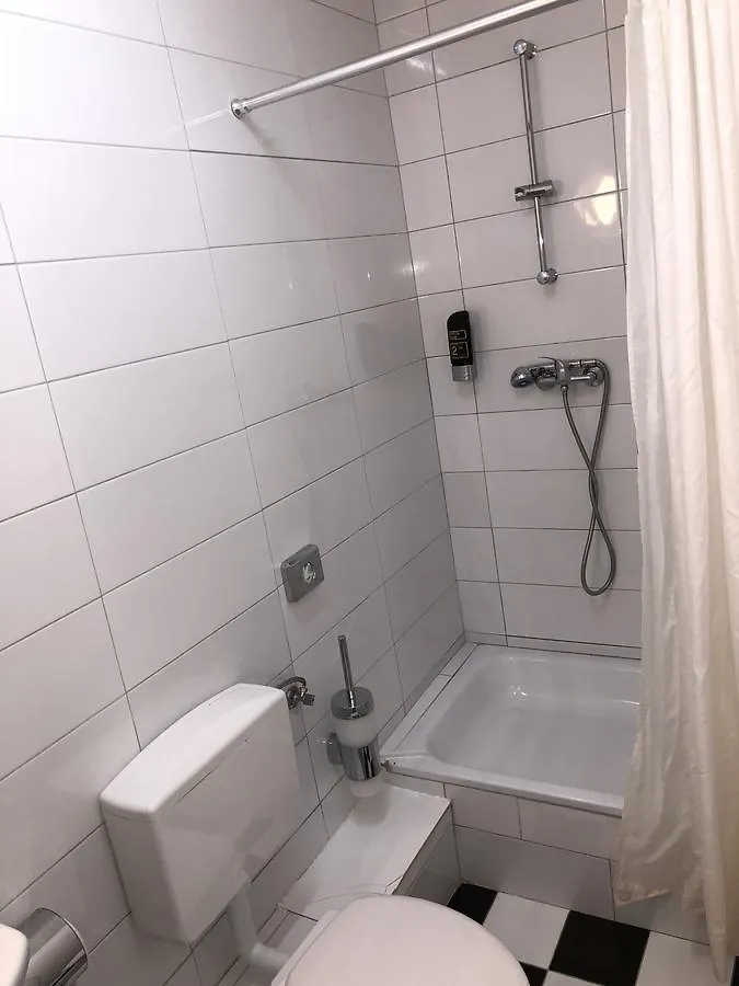 Hotel Moji Koeln 2*, Cologne Germany