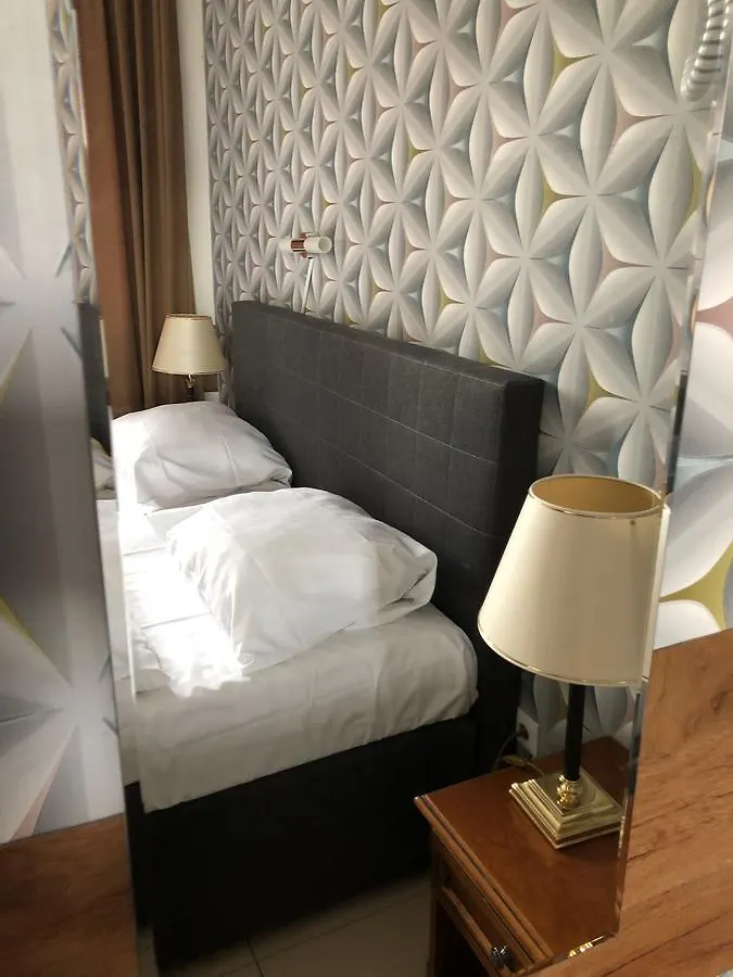 Hotel Moji Koeln